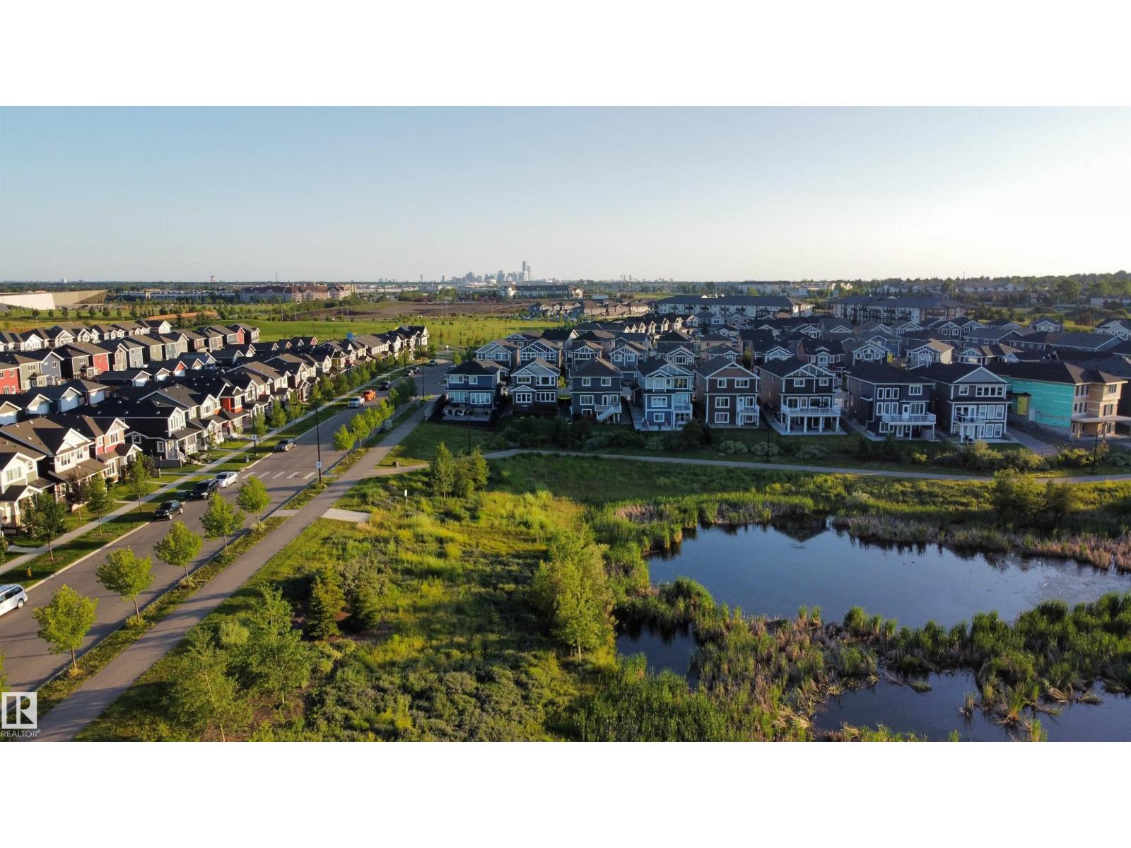 239 Ebbers Bv Nw, Edmonton, Alberta  T5Y 0Z9 - Photo 4 - E4480098