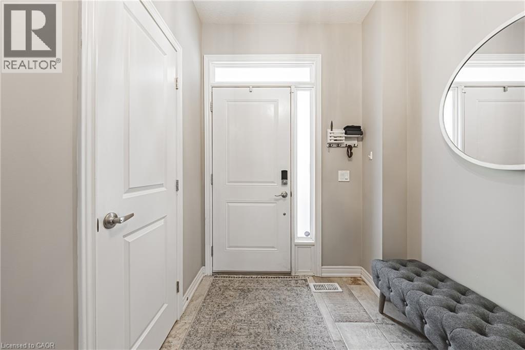 83 Southshore Crescent, Hamilton, Ontario  L8E 0J3 - Photo 11 - 40814627