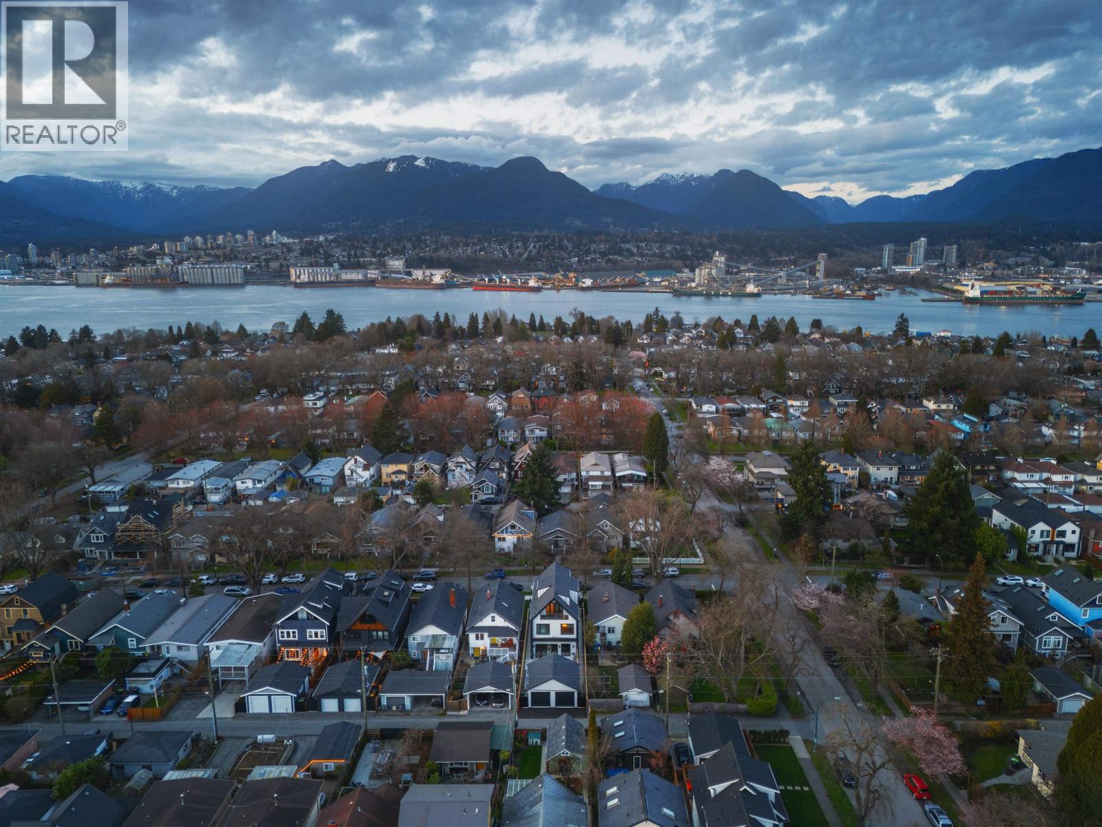 1 2684 Oxford Street, Vancouver, British Columbia  V5K 1N3 - Photo 20 - R3105755