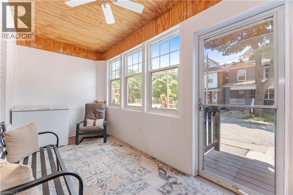 61 Stirton Street, Hamilton, Ontario  L8L 6E7 - Photo 4 - 40816940