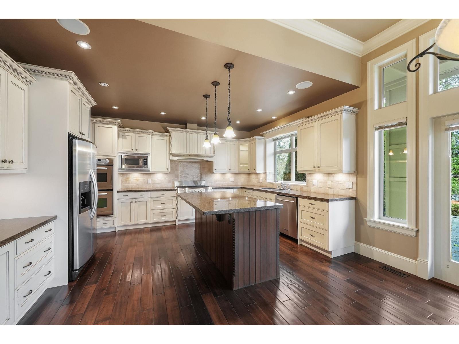 15845 39a Avenue, Surrey, British Columbia  V3Z 0L1 - Photo 12 - R3106068