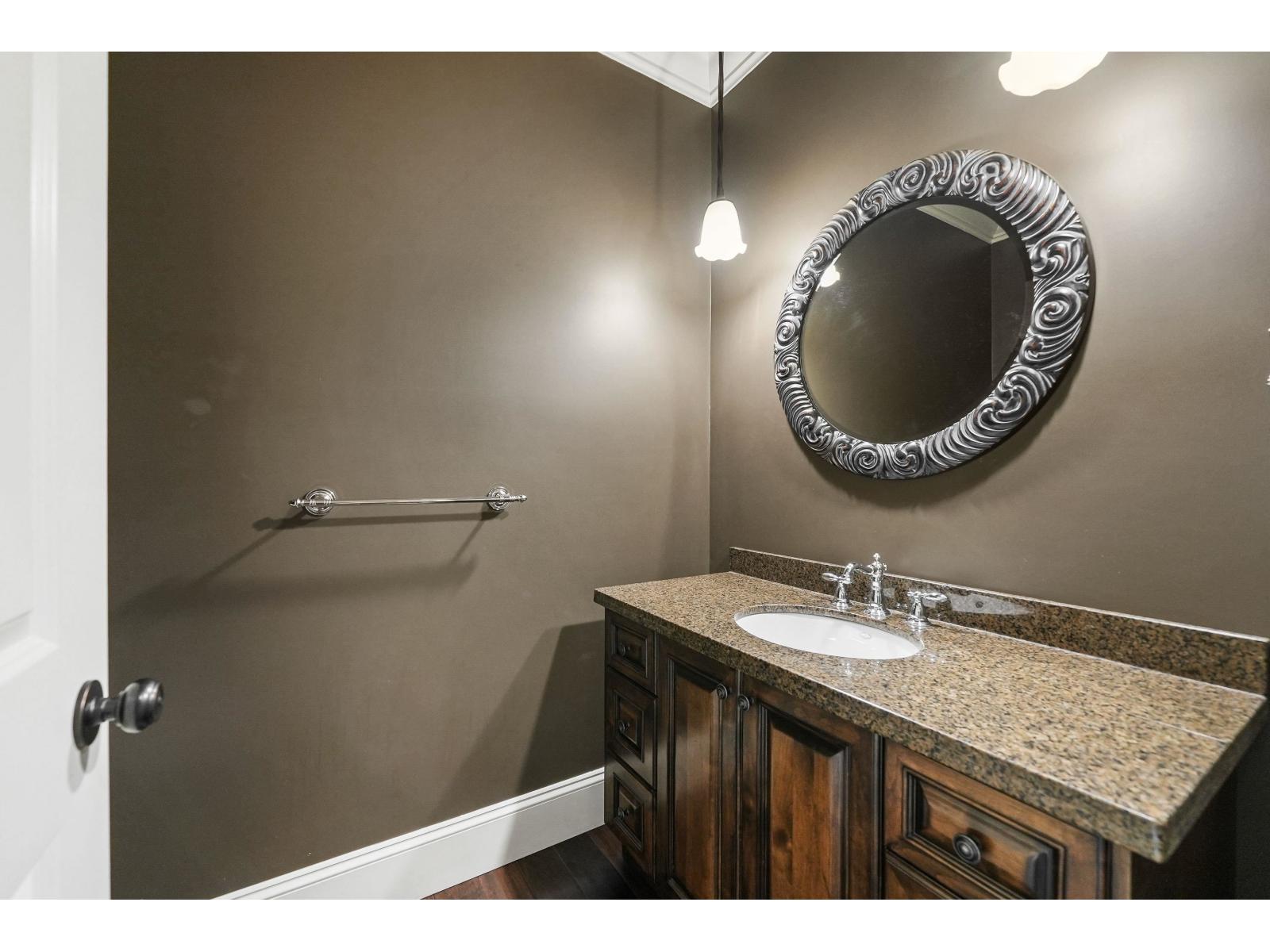 15845 39a Avenue, Surrey, British Columbia  V3Z 0L1 - Photo 17 - R3106068