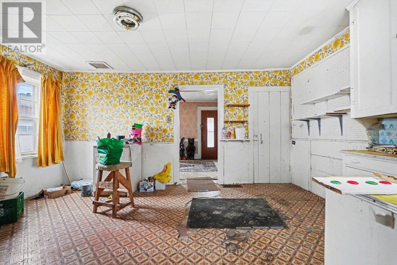 9 -11 Jasper Avenue, Smiths Falls, Ontario  K7H 4B7 - Photo 5 - X12947072