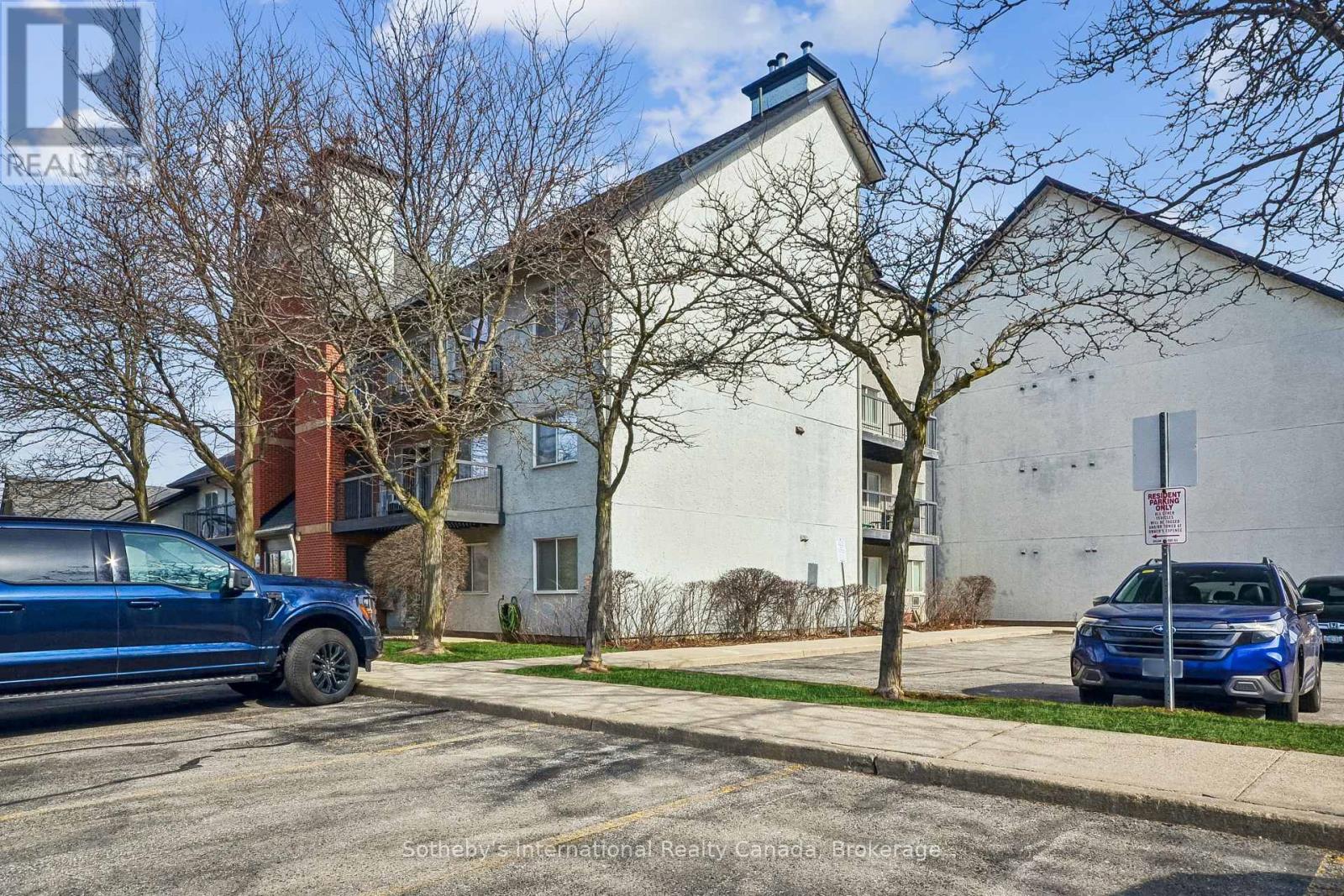 434 - 1450 Glen Abbey Gate, Oakville, Ontario  L6M 2V7 - Photo 5 - W12947140