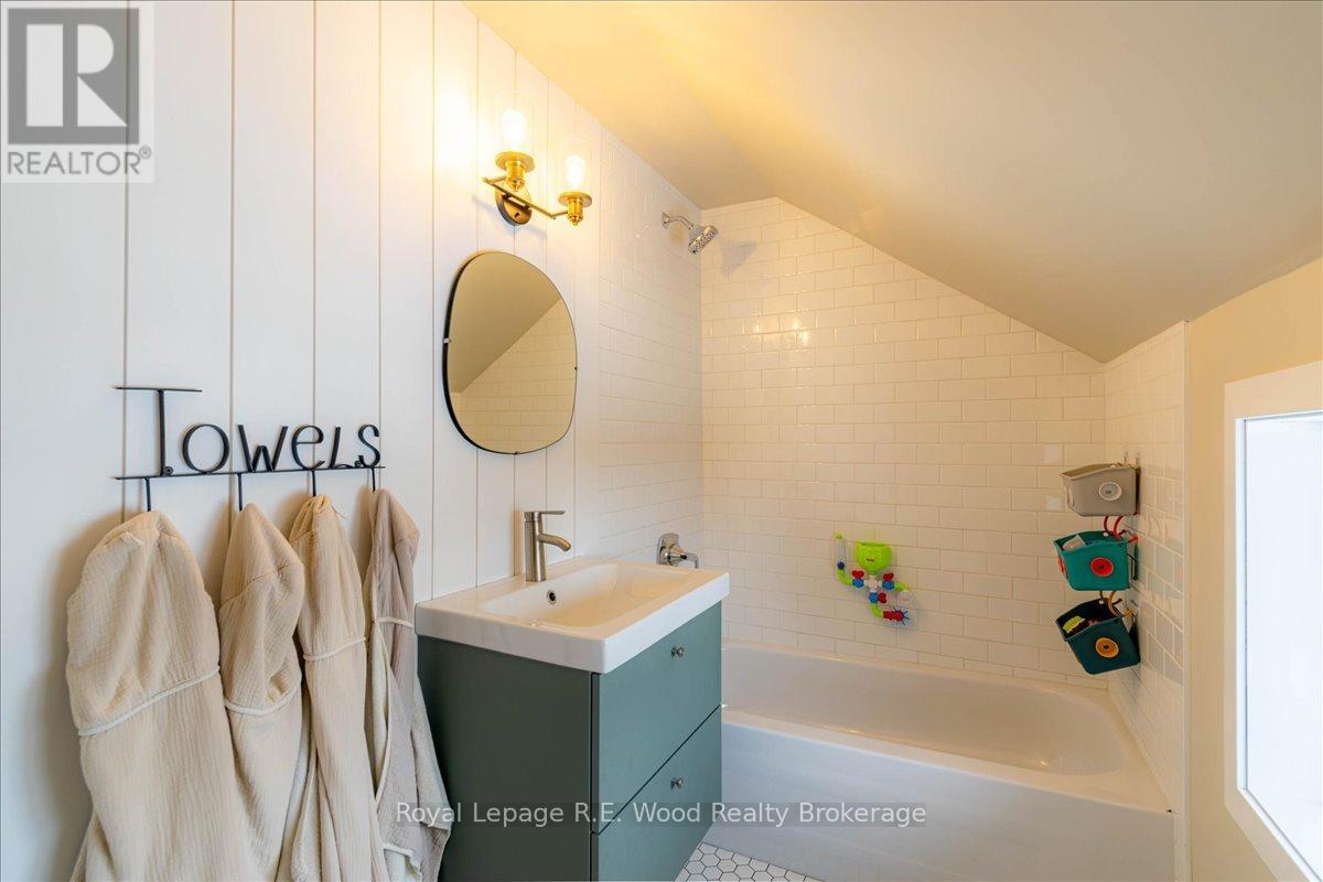 19 Washington Street, Norwich, Ontario  N0J 1P0 - Photo 21 - X12947340