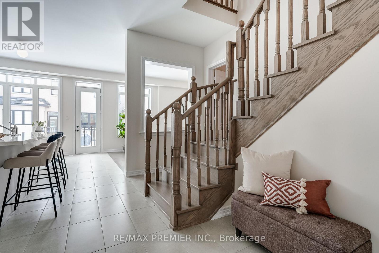 223 Fallharvest Way, Whitchurch-Stouffville, Ontario  L4A 5C2 - Photo 27 - N12843204