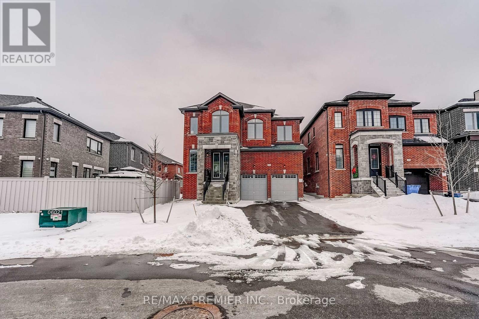 223 Fallharvest Way, Whitchurch-Stouffville, Ontario  L4A 5C2 - Photo 3 - N12843204