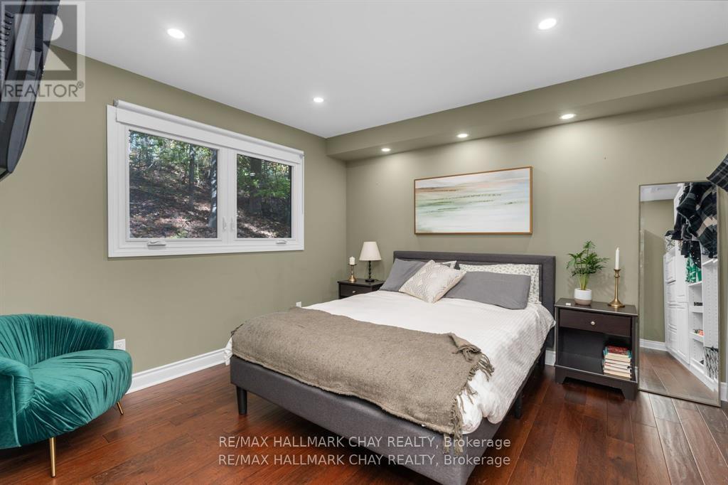 1 Iroquois Ridge, Oro-Medonte, Ontario  L0K 1E0 - Photo 22 - S12797862