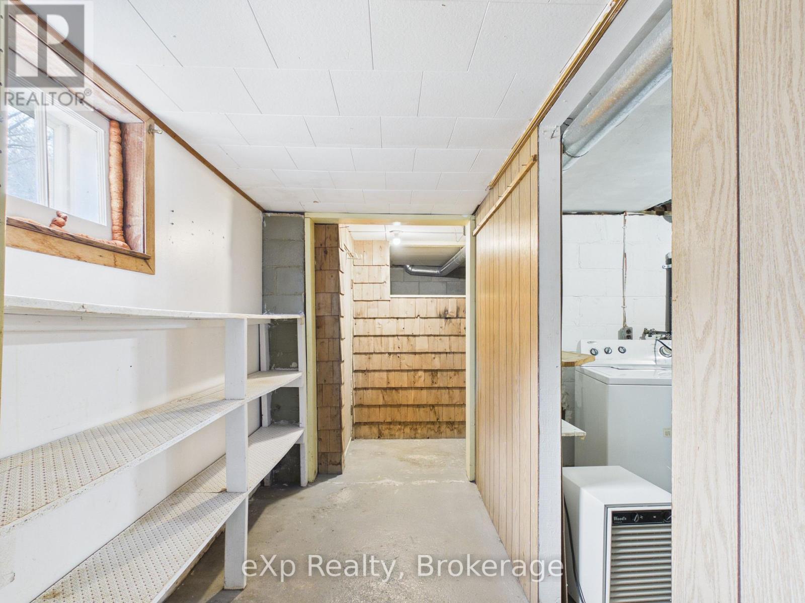 203 May Street, Brockton, Ontario  N0G 2V0 - Photo 23 - X12947146