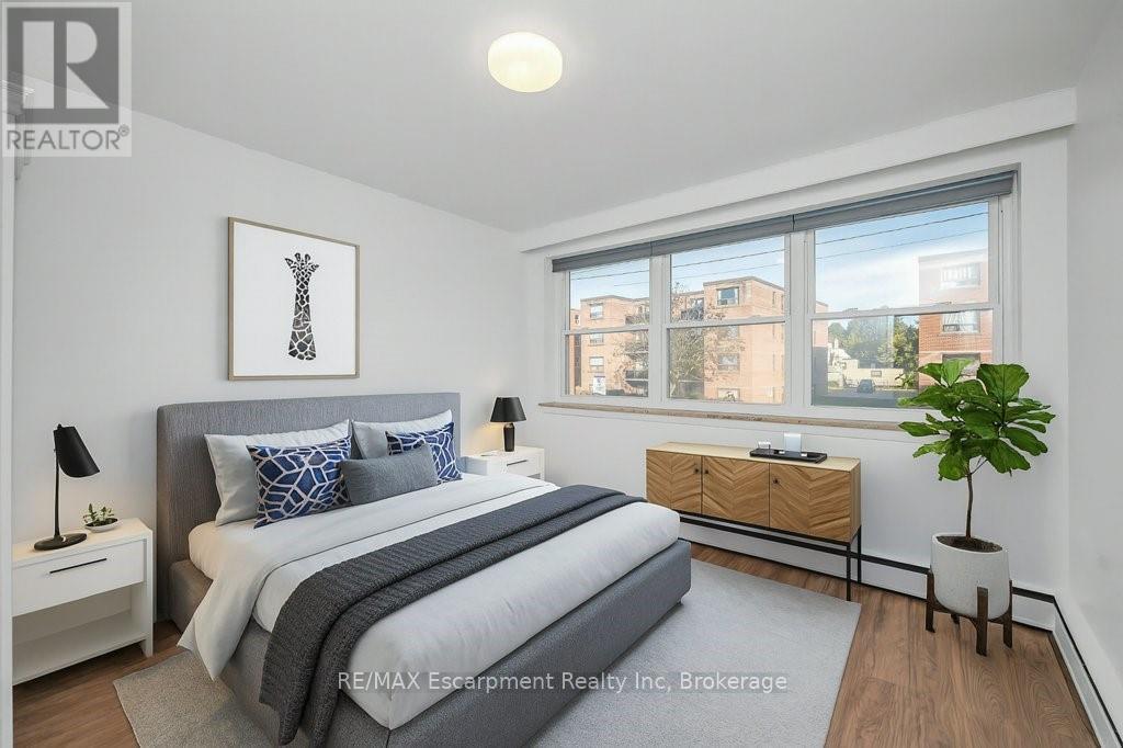 201 - 9 Grant Boulevard, Hamilton, Ontario  L9H 4L5 - Photo 19 - X12947190