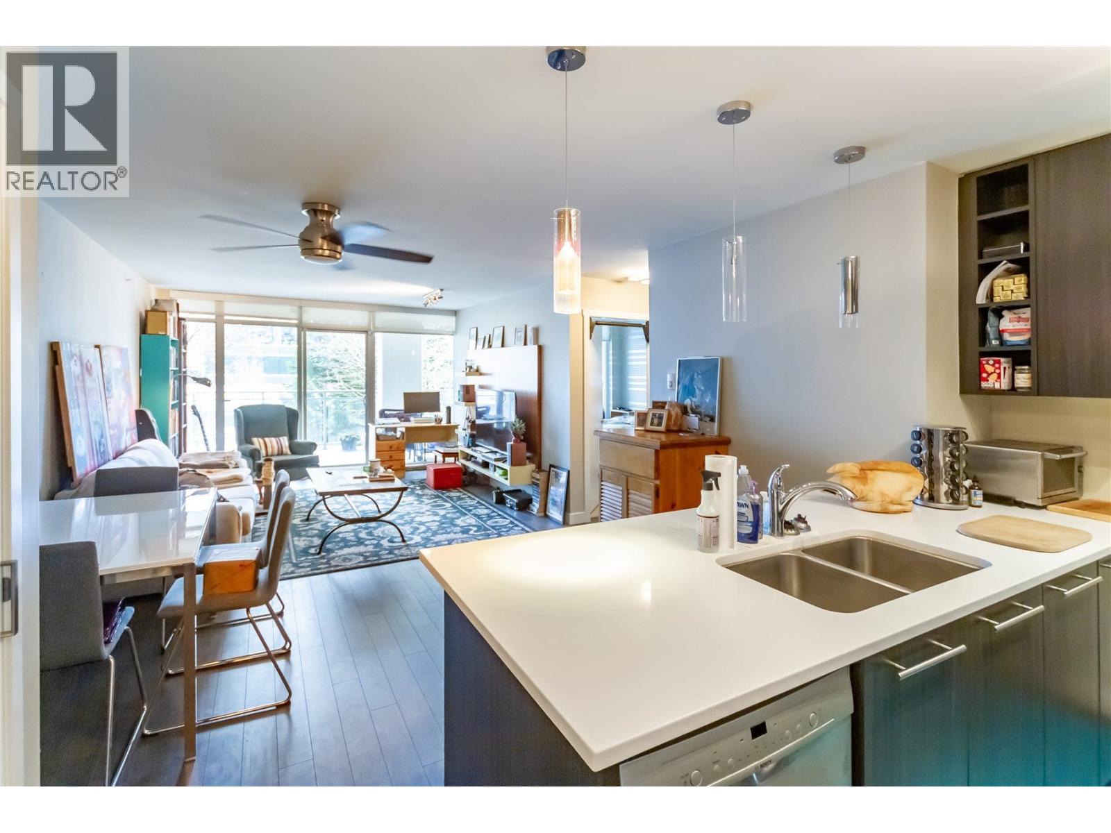 311 608 Belmont Street Street, New Westminster, British Columbia  V3M 0G8 - Photo 3 - R3105534