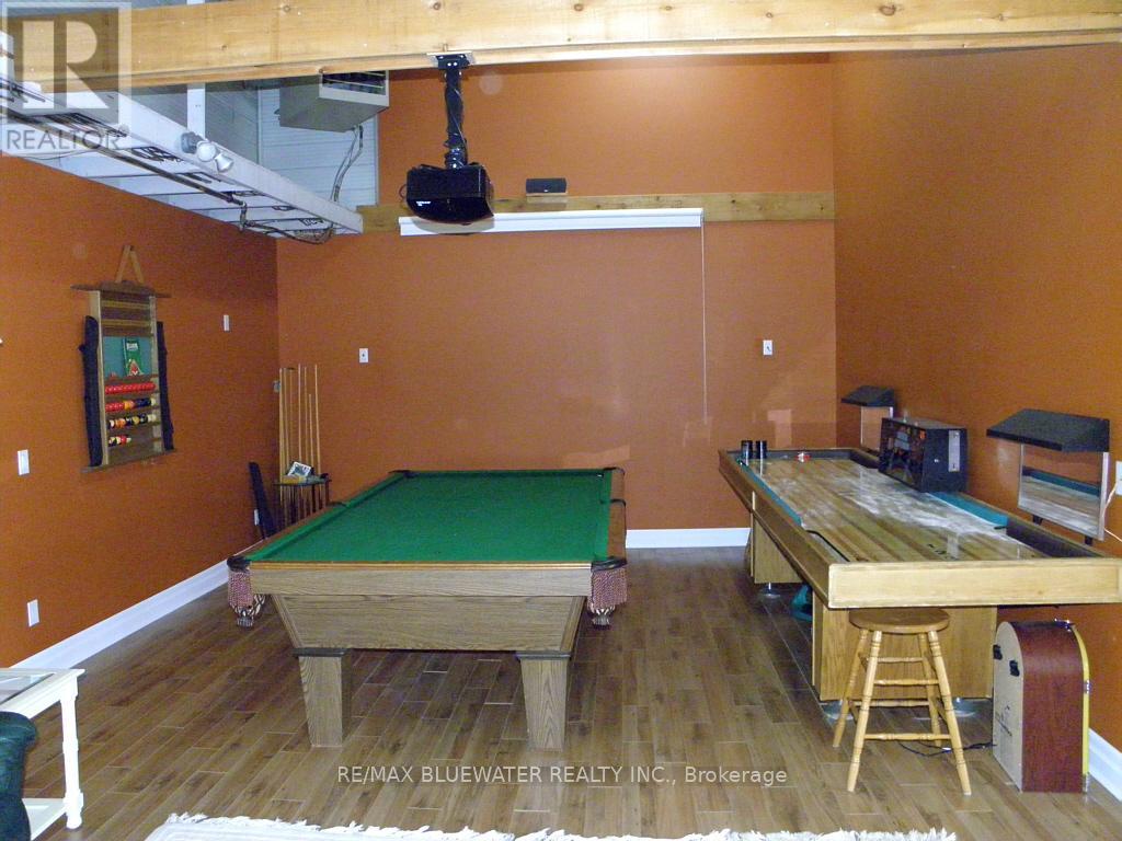 283/279 Main Street, Lambton Shores, Ontario  N0M 2N0 - Photo 43 - X12947274