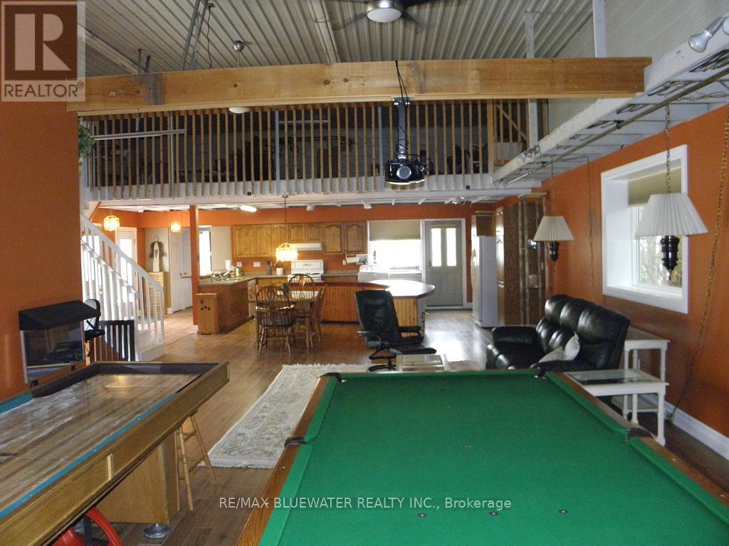 283/279 Main Street, Lambton Shores, Ontario  N0M 2N0 - Photo 44 - X12947274