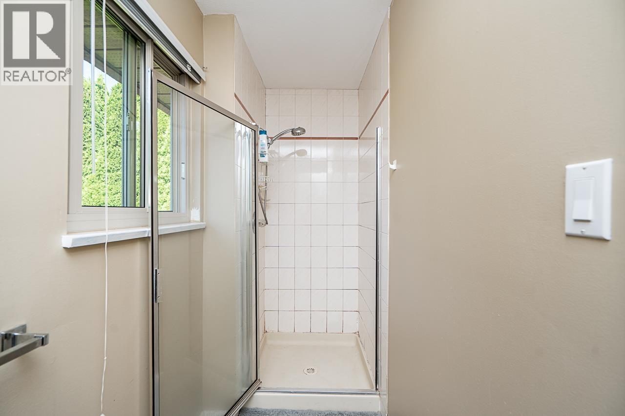 2562 Verbena Place, Coquitlam, British Columbia  V3E 2N4 - Photo 32 - R3105971