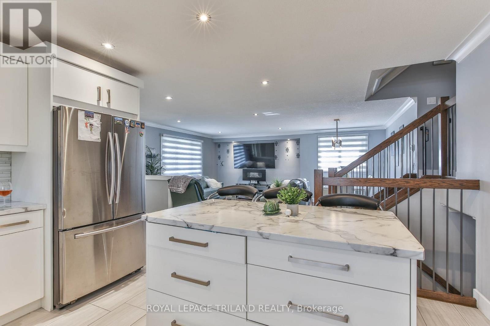 Main - 17 Beechbank Crescent, London South, Ontario  N6E 2N9 - Photo 10 - X12947278