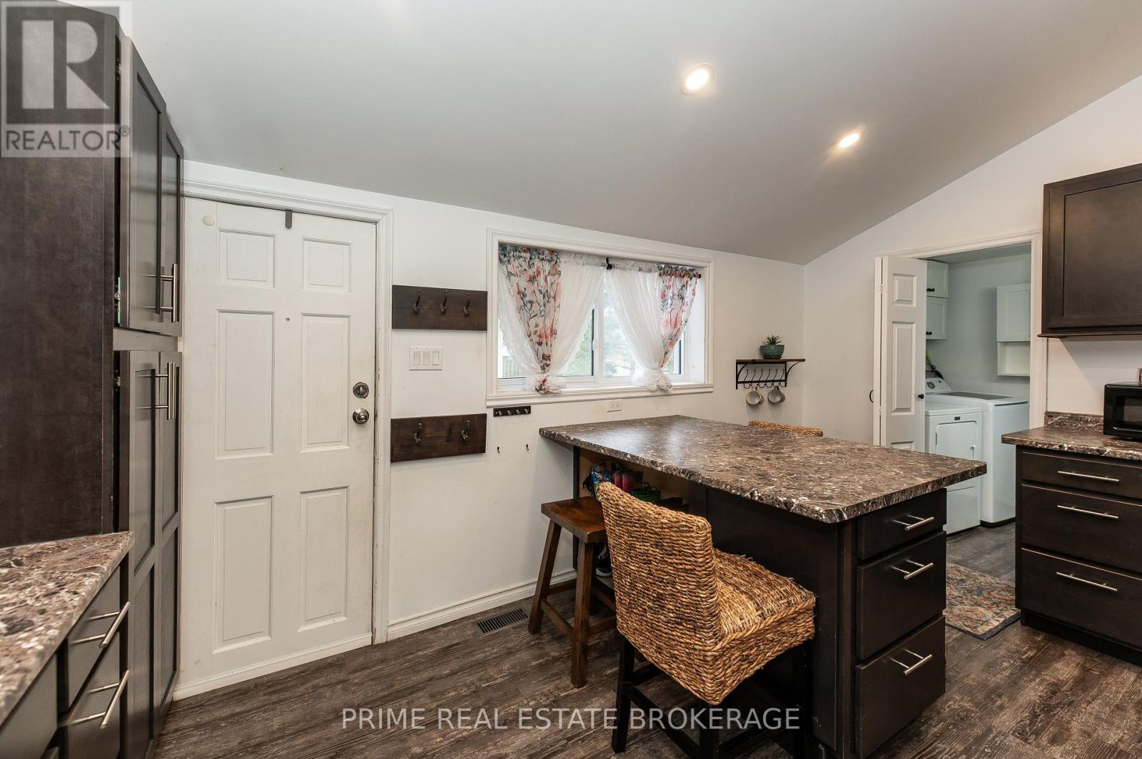 166 Maple Street, West Elgin, Ontario  N0L 2P0 - Photo 20 - X12947290