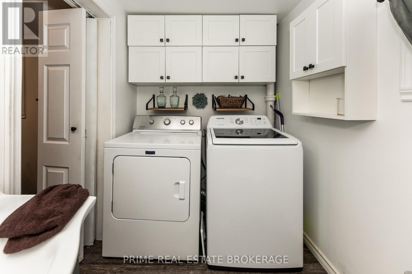 166 Maple Street, West Elgin, Ontario  N0L 2P0 - Photo 23 - X12947290