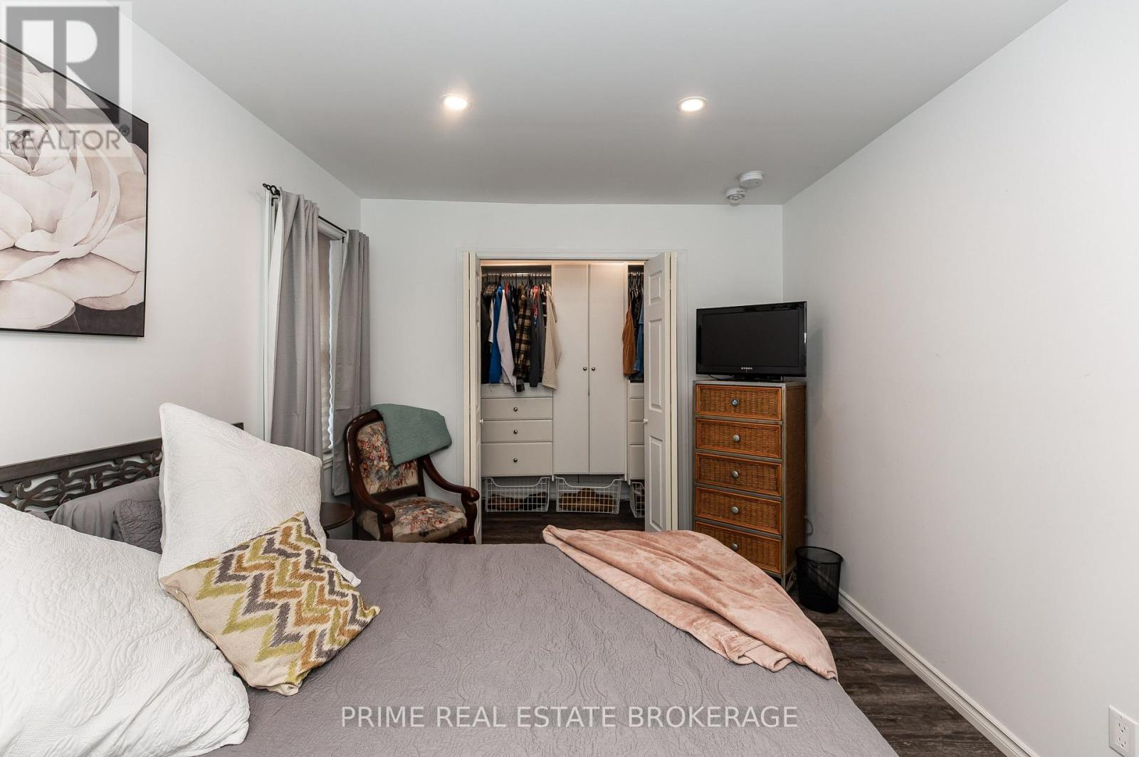 166 Maple Street, West Elgin, Ontario  N0L 2P0 - Photo 27 - X12947290