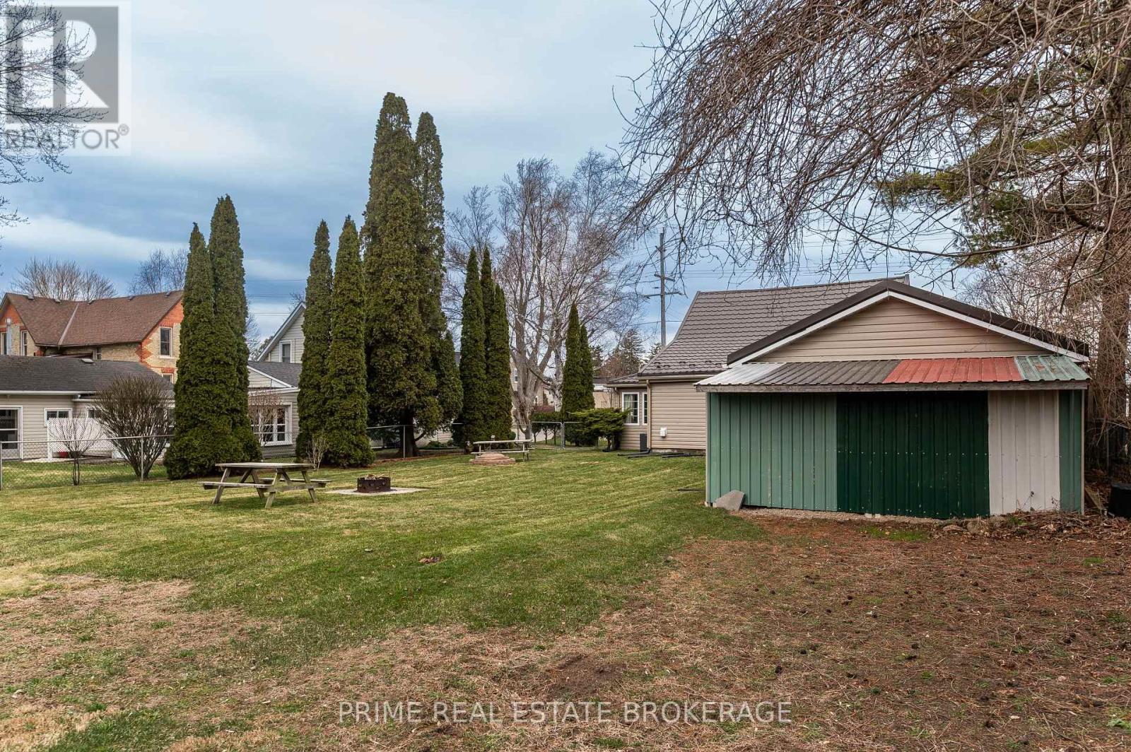 166 Maple Street, West Elgin, Ontario  N0L 2P0 - Photo 41 - X12947290