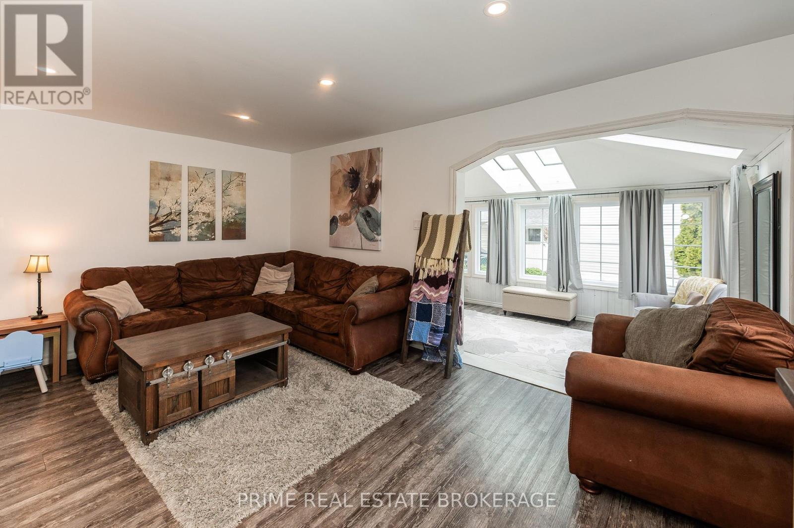 166 Maple Street, West Elgin, Ontario  N0L 2P0 - Photo 8 - X12947290