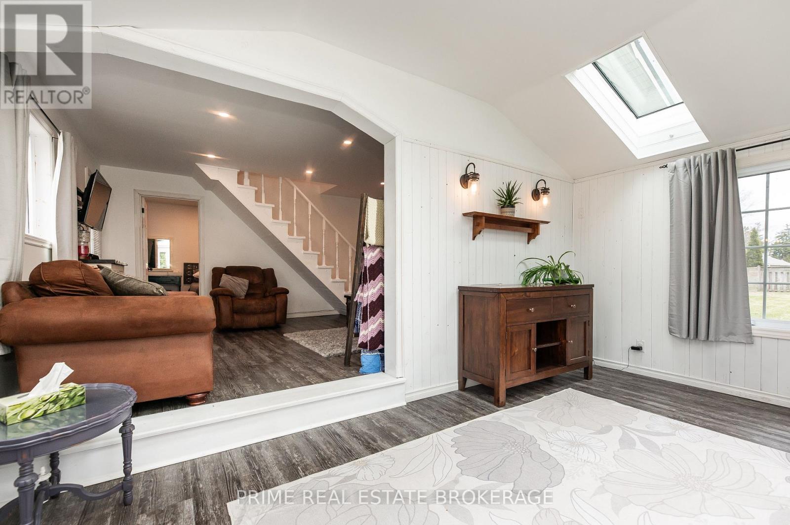 166 Maple Street, West Elgin, Ontario  N0L 2P0 - Photo 9 - X12947290