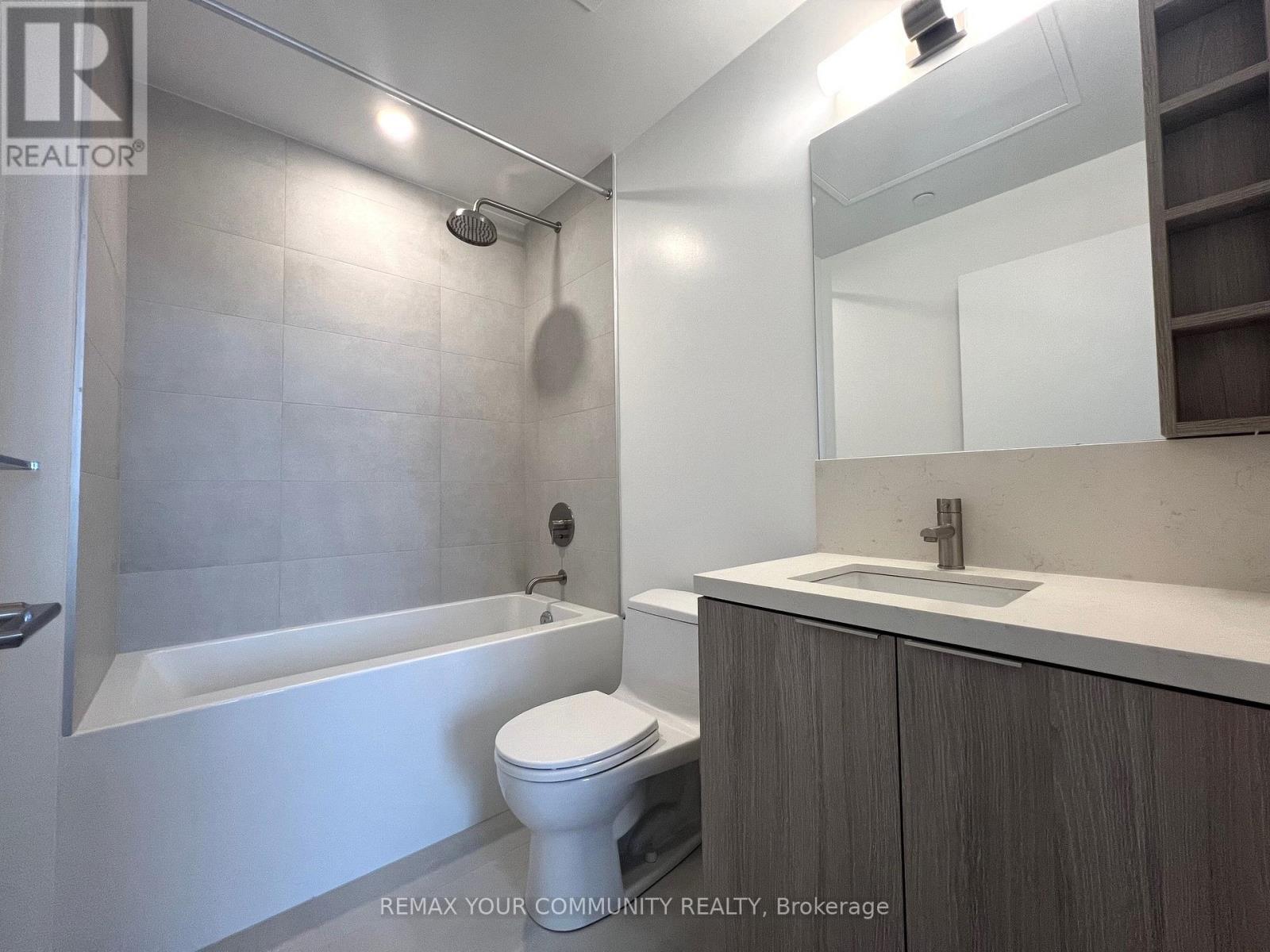 1016 - 2020 Bathurst Street, Toronto, Ontario  M5P 0A6 - Photo 4 - C12947062