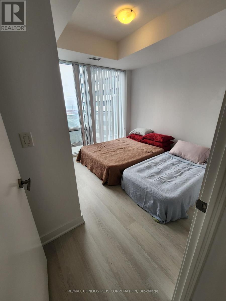 5604 - 100 Harbour Street, Toronto, Ontario  M5J 2T5 - Photo 8 - C12947126