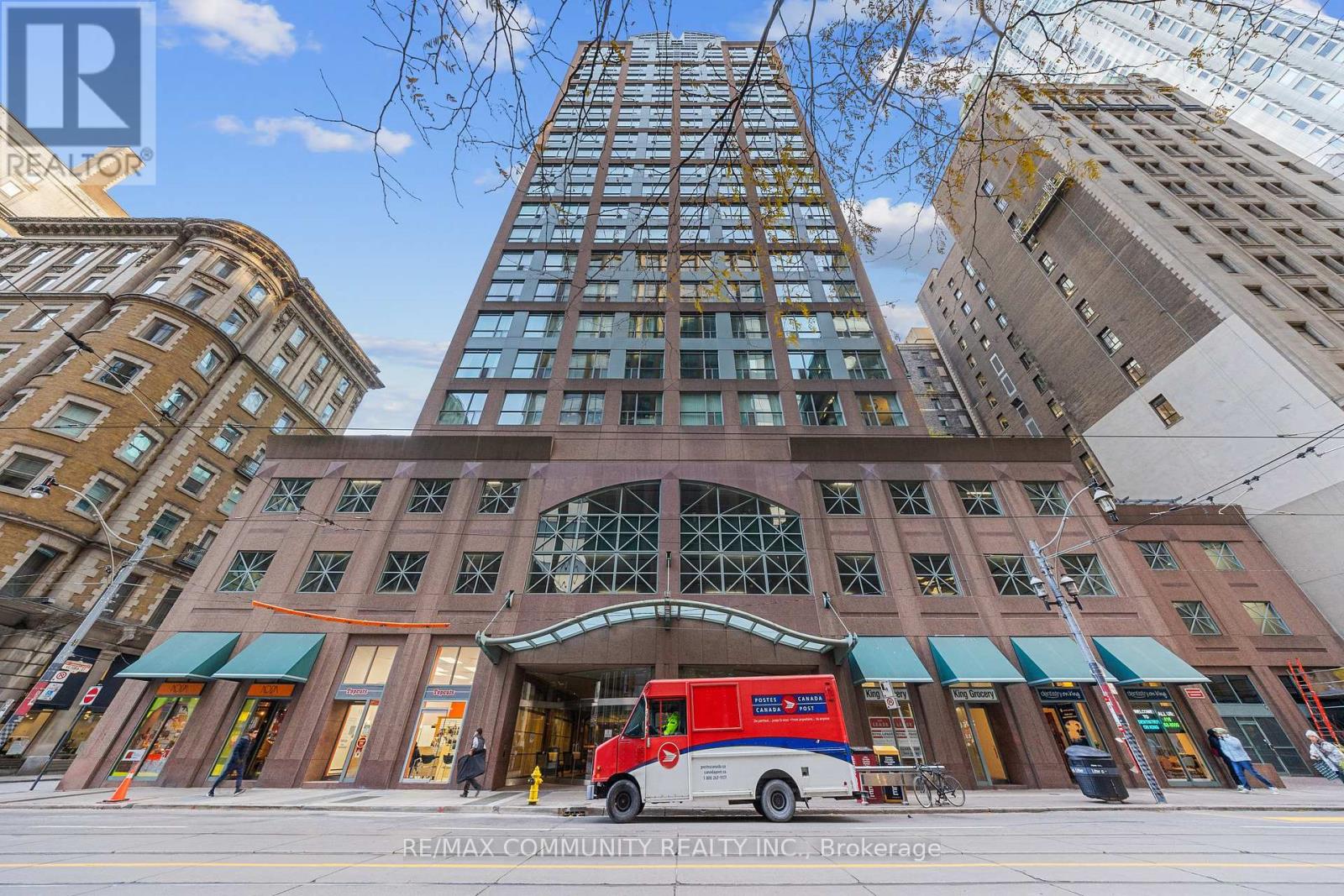 1211 - 7 King Street E, Toronto, Ontario  M5C 3C5 - Photo 1 - C12947134