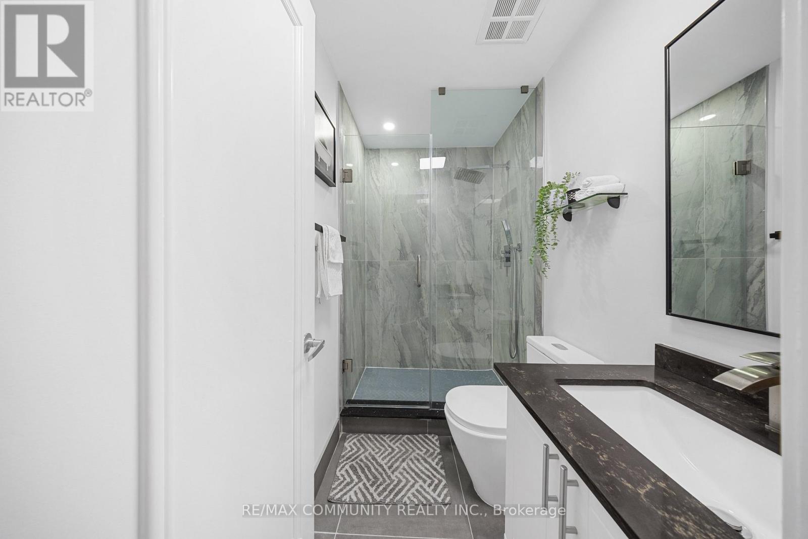 1211 - 7 King Street E, Toronto, Ontario  M5C 3C5 - Photo 5 - C12947134