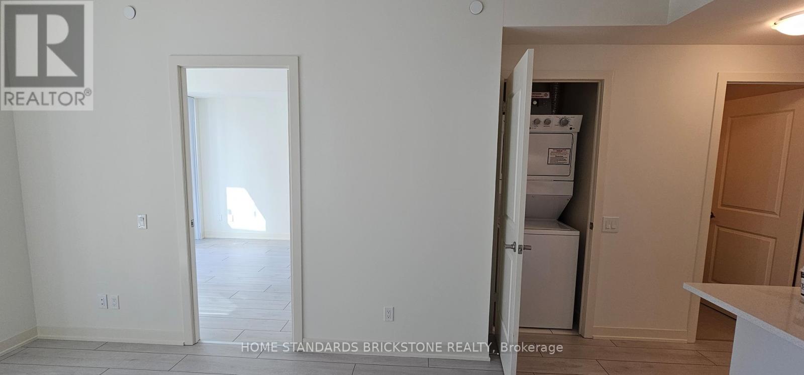 902 - 4955 Yonge Street, Toronto, Ontario  M2N 0L8 - Photo 4 - C12947206