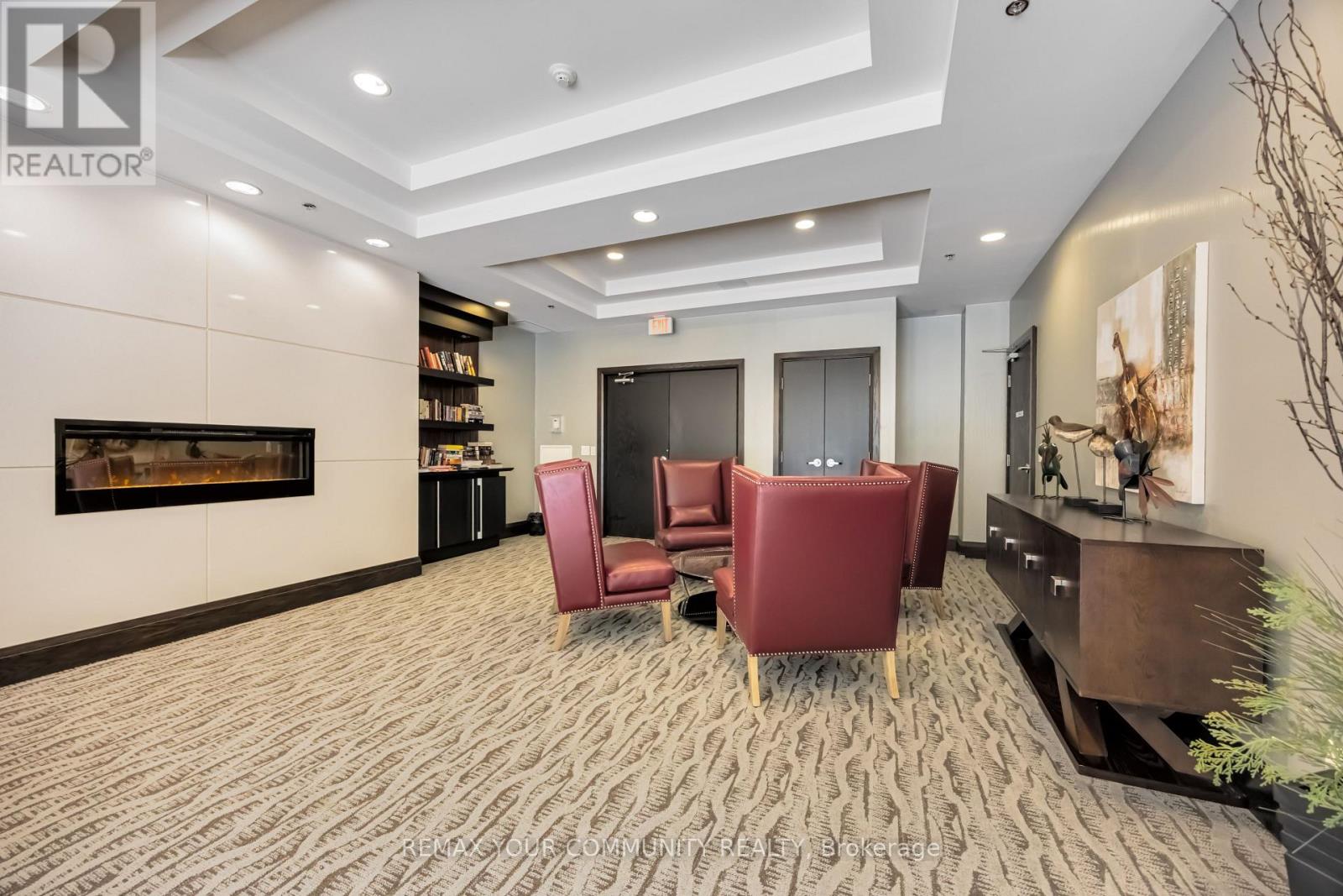 Ph2 - 19 Grand Trunk Crescent, Toronto, Ontario  M5J 3A3 - Photo 24 - C12947218