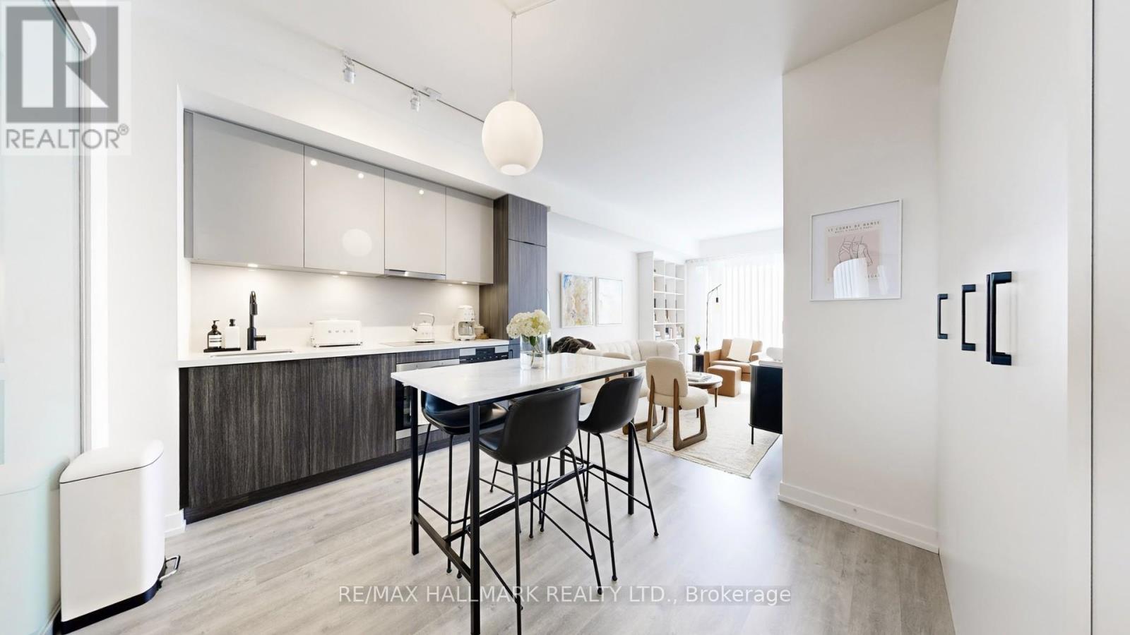 301 - 158 Front Street E, Toronto, Ontario  M5A 0K9 - Photo 5 - C12947234