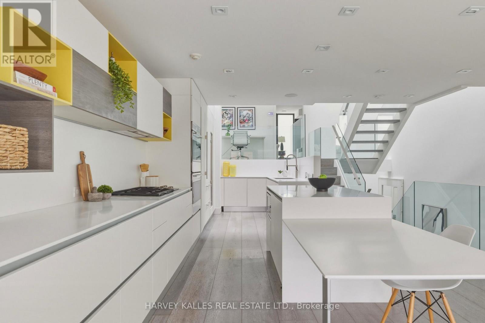 41 Berryman Street, Toronto, Ontario  M5R 1M7 - Photo 11 - C12947308