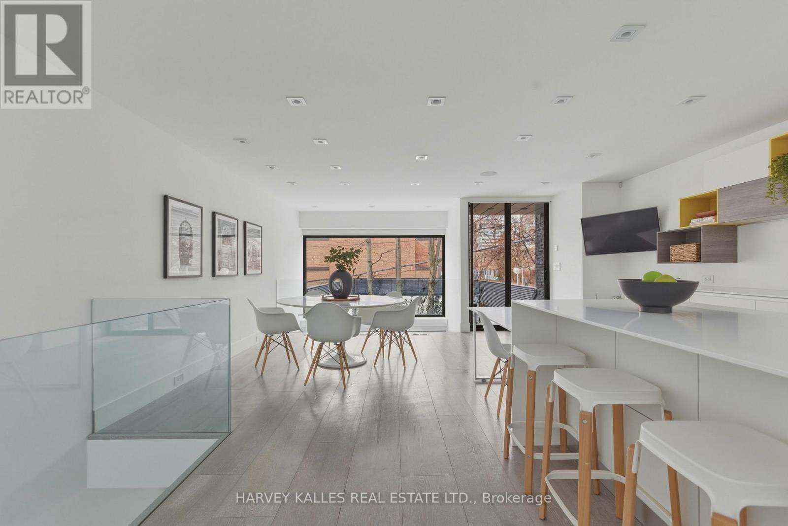 41 Berryman Street, Toronto, Ontario  M5R 1M7 - Photo 13 - C12947308