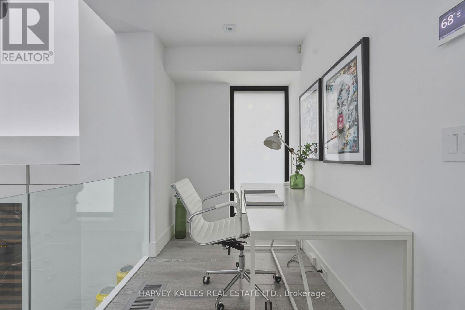 41 Berryman Street, Toronto, Ontario  M5R 1M7 - Photo 19 - C12947308