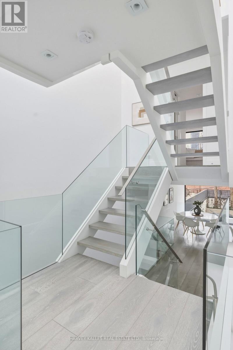 41 Berryman Street, Toronto, Ontario  M5R 1M7 - Photo 20 - C12947308