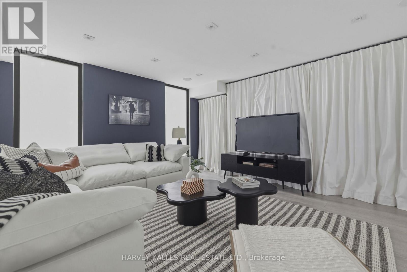 41 Berryman Street, Toronto, Ontario  M5R 1M7 - Photo 24 - C12947308