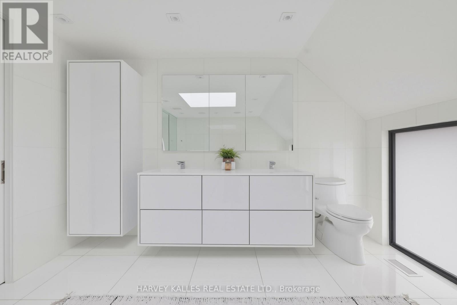 41 Berryman Street, Toronto, Ontario  M5R 1M7 - Photo 32 - C12947308