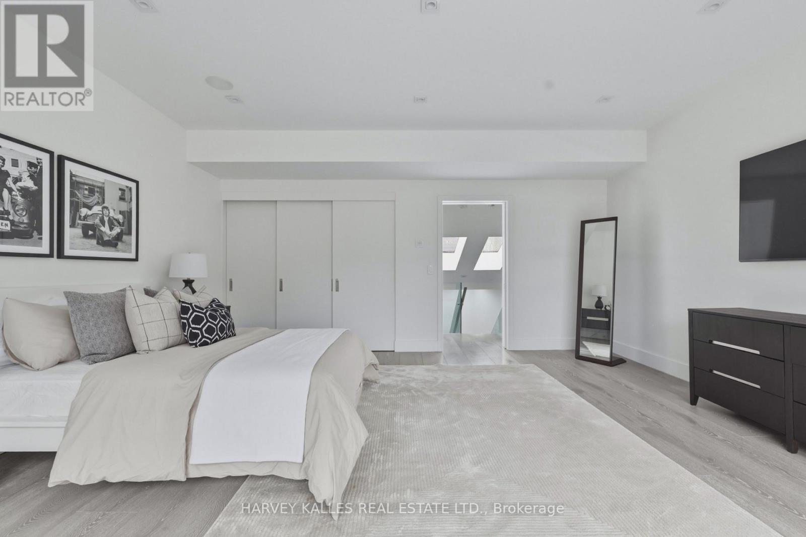 41 Berryman Street, Toronto, Ontario  M5R 1M7 - Photo 39 - C12947308