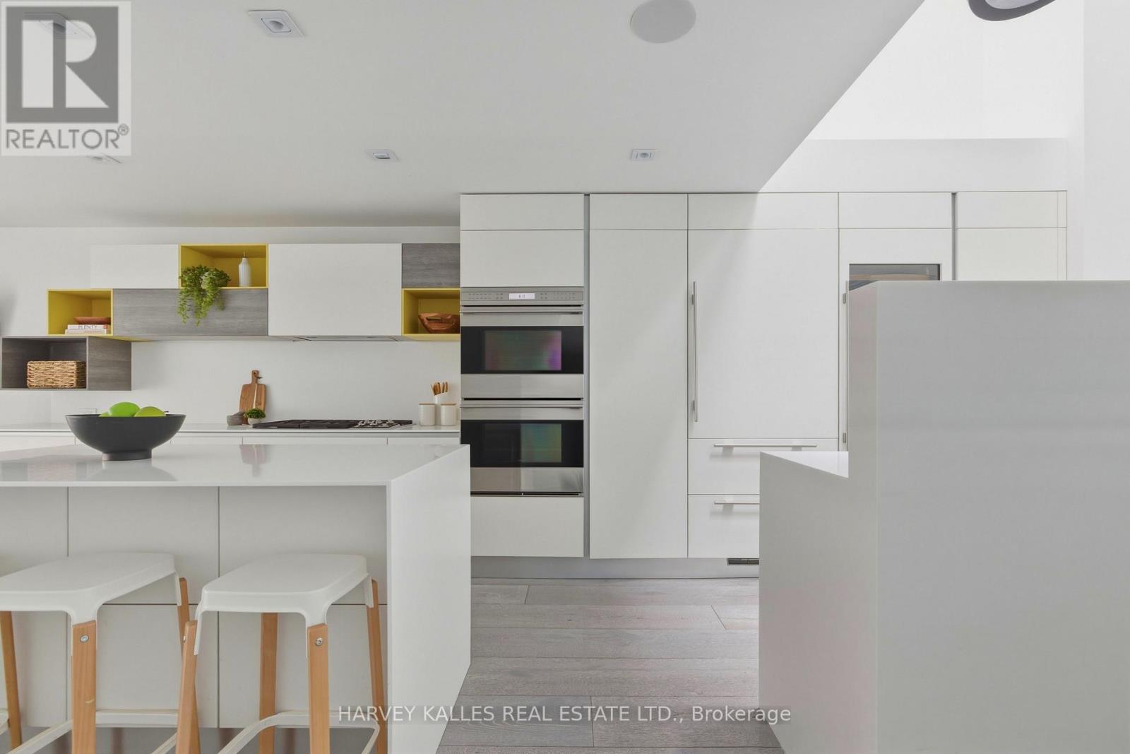 41 Berryman Street, Toronto, Ontario  M5R 1M7 - Photo 6 - C12947308