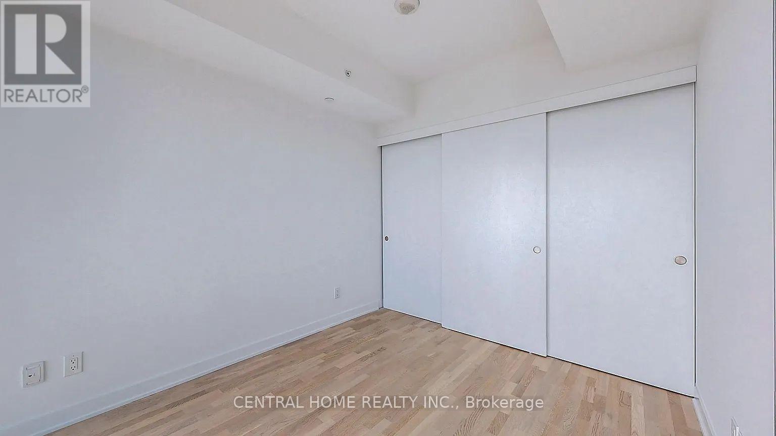 1703 - 185 Roehampton Avenue, Toronto, Ontario  M4P 1R4 - Photo 13 - C12947312