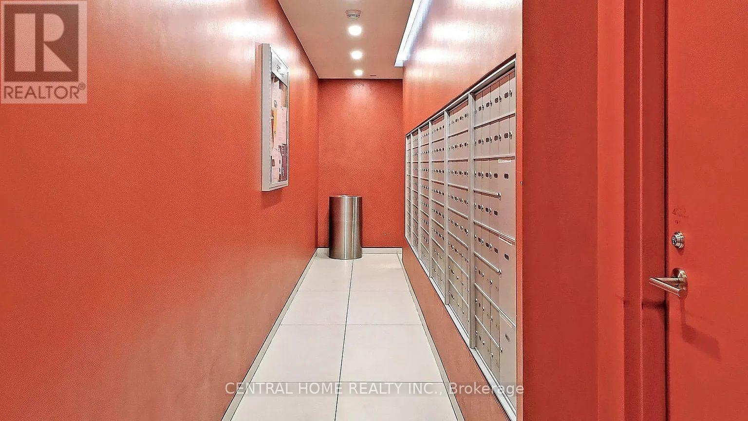 1703 - 185 Roehampton Avenue, Toronto, Ontario  M4P 1R4 - Photo 21 - C12947312