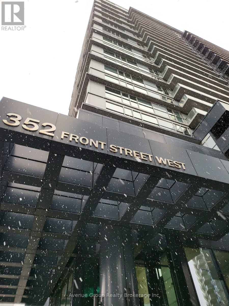2016 - 352 FRONT STREET W, Toronto, Ontario