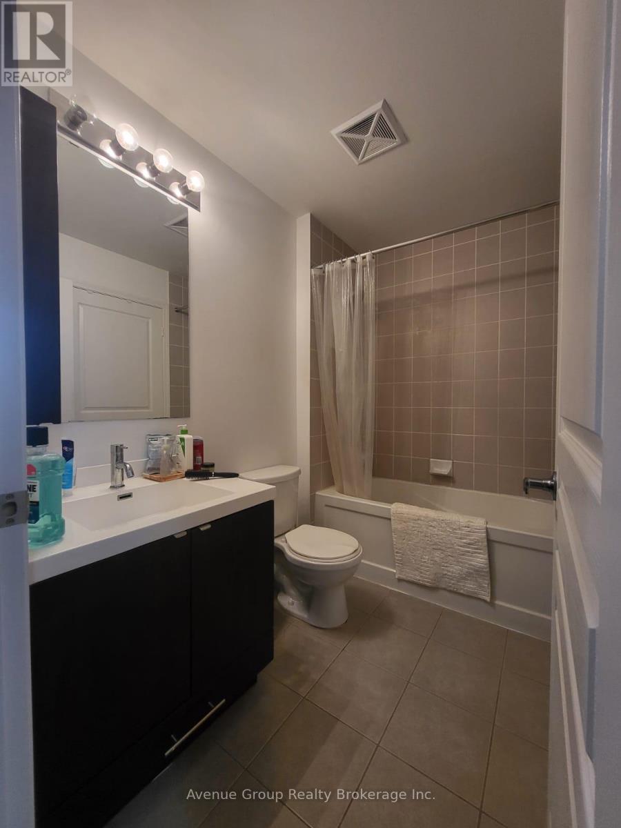 2016 - 352 Front Street W, Toronto, Ontario  M5V 1B5 - Photo 9 - C12947320