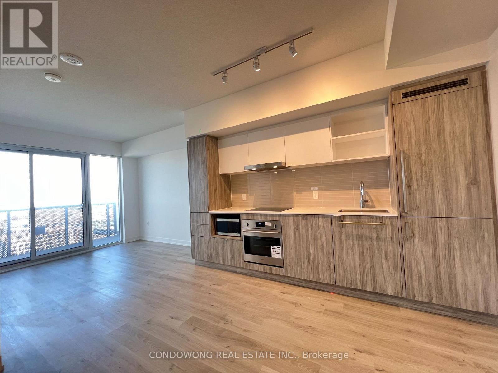 3505 - 138 Downes Street, Toronto, Ontario  M5E 0E4 - Photo 3 - C12947330