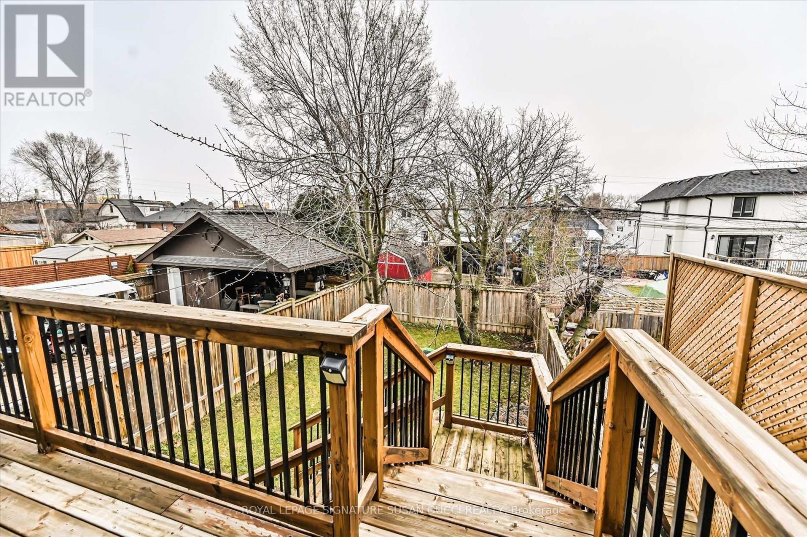 69 Holmstead Avenue, Toronto, Ontario  M4B 1T3 - Photo 46 - E12947070