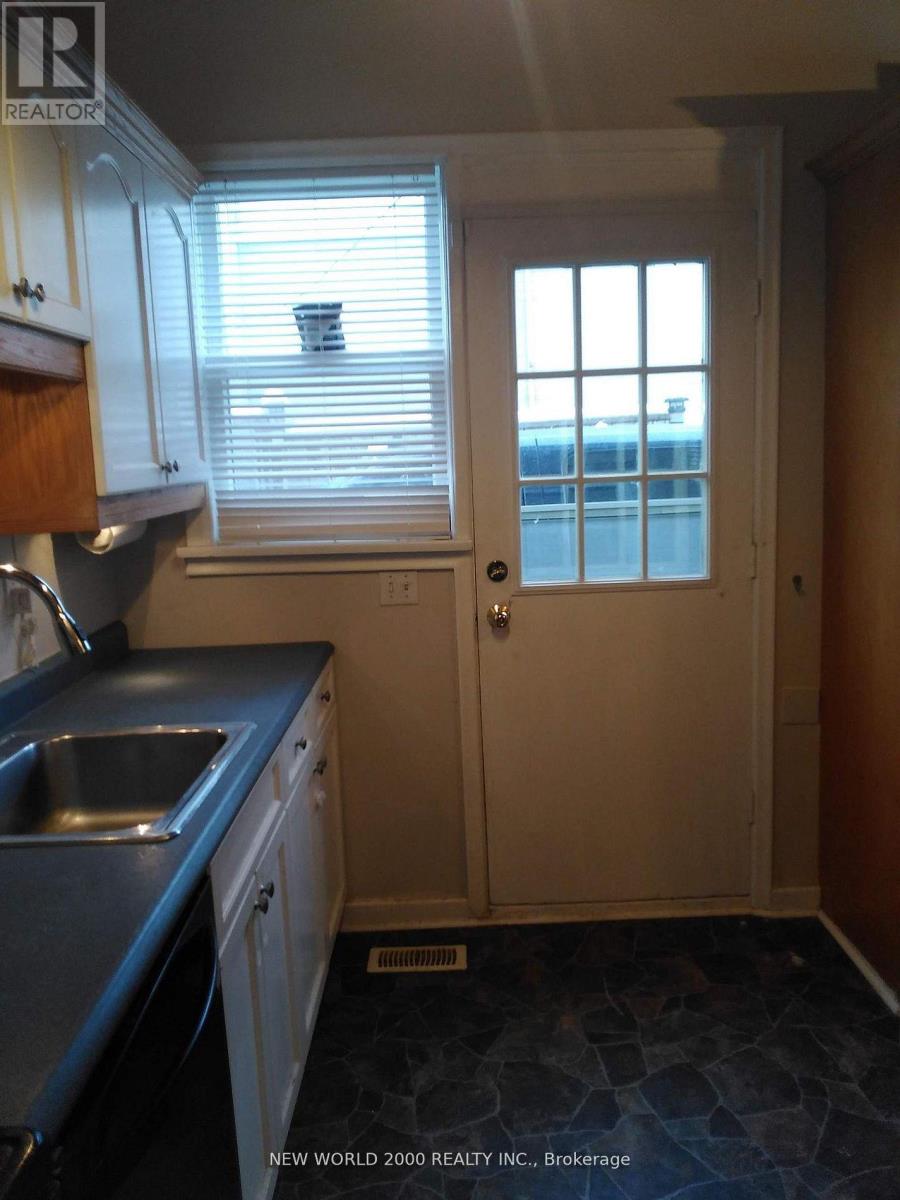 920 Greenwood Crescent, Whitby, Ontario  L1N 1C8 - Photo 7 - E12947154