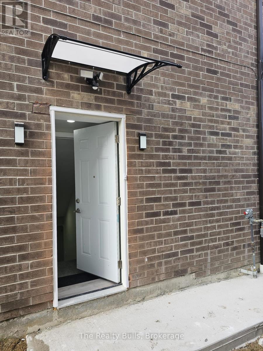 Basement - 1869 Narcissus Gardens, Pickering, Ontario  L1X 2R2 - Photo 11 - E12947250