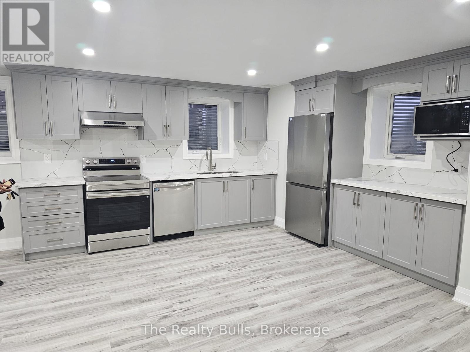 Basement - 1869 Narcissus Gardens, Pickering, Ontario  L1X 2R2 - Photo 3 - E12947250