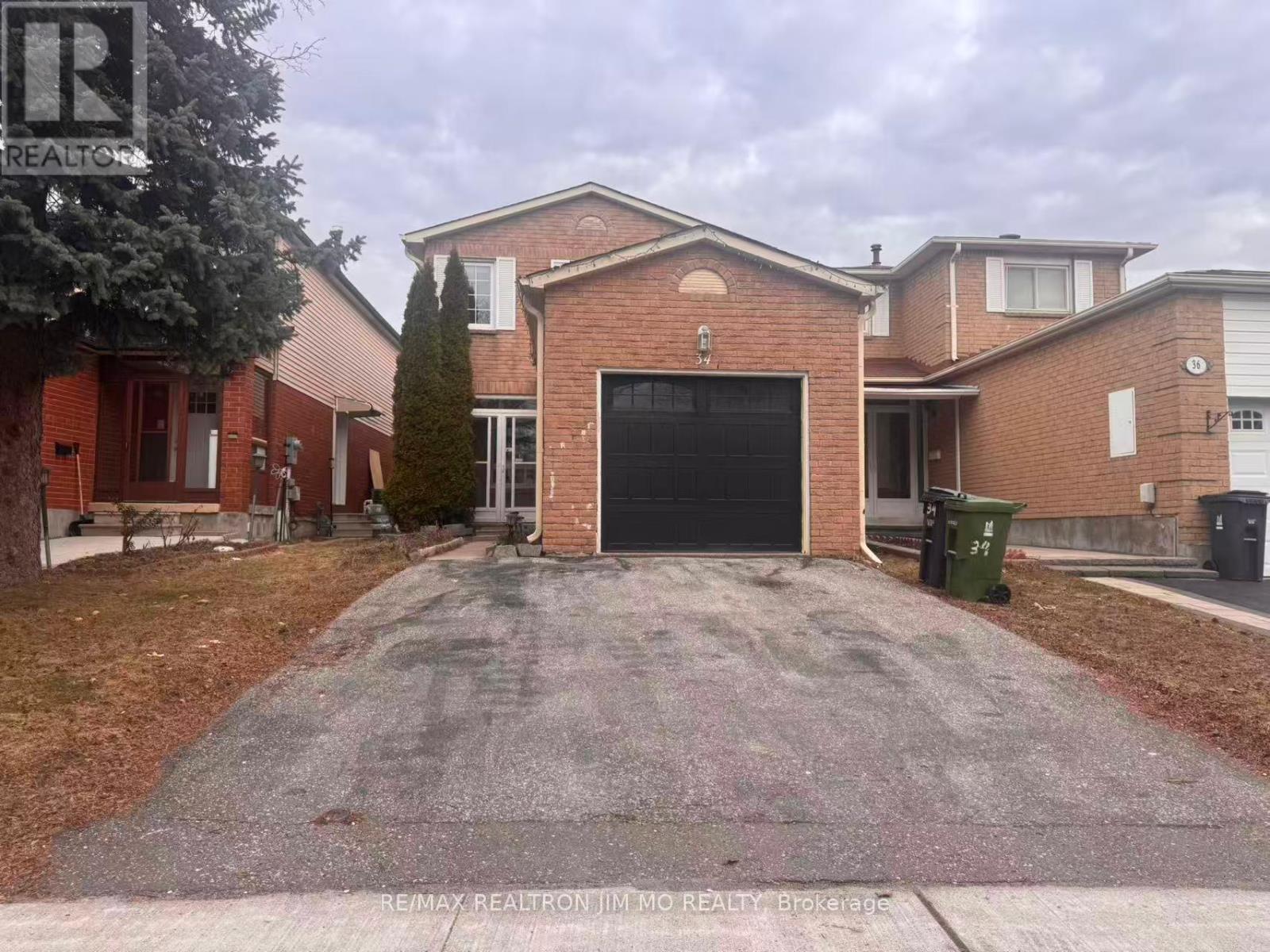 34 PONYMILL DRIVE, Toronto, Ontario